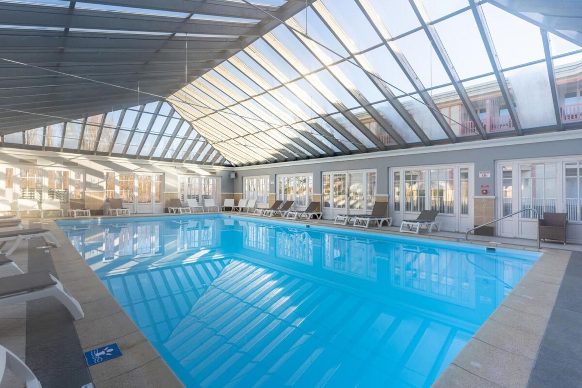 Beautiful Flat With Swimming Pool Tennis Court And Private Car Parking 09 Le Touquet Buitenkant foto
