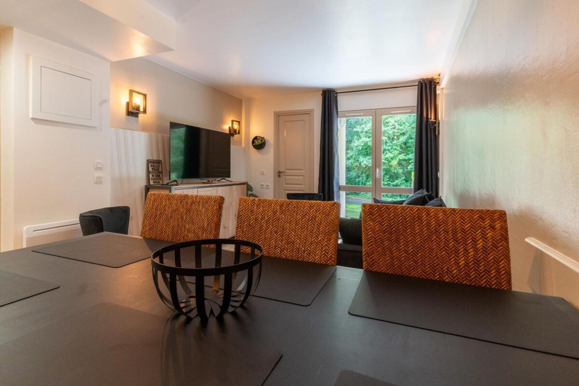 Beautiful Flat With Swimming Pool Tennis Court And Private Car Parking 09 Le Touquet Buitenkant foto