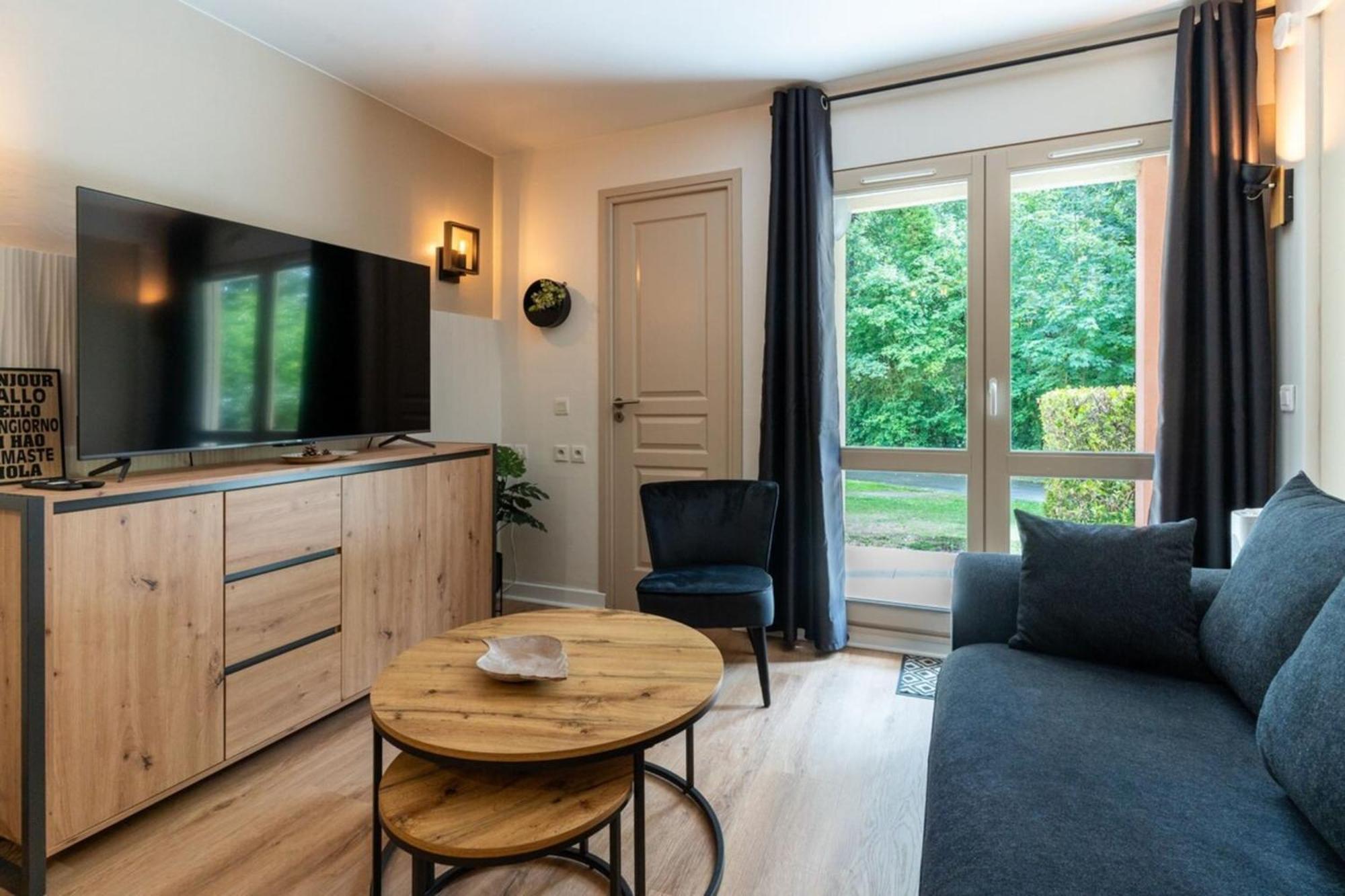 Beautiful Flat With Swimming Pool Tennis Court And Private Car Parking 09 Le Touquet Buitenkant foto