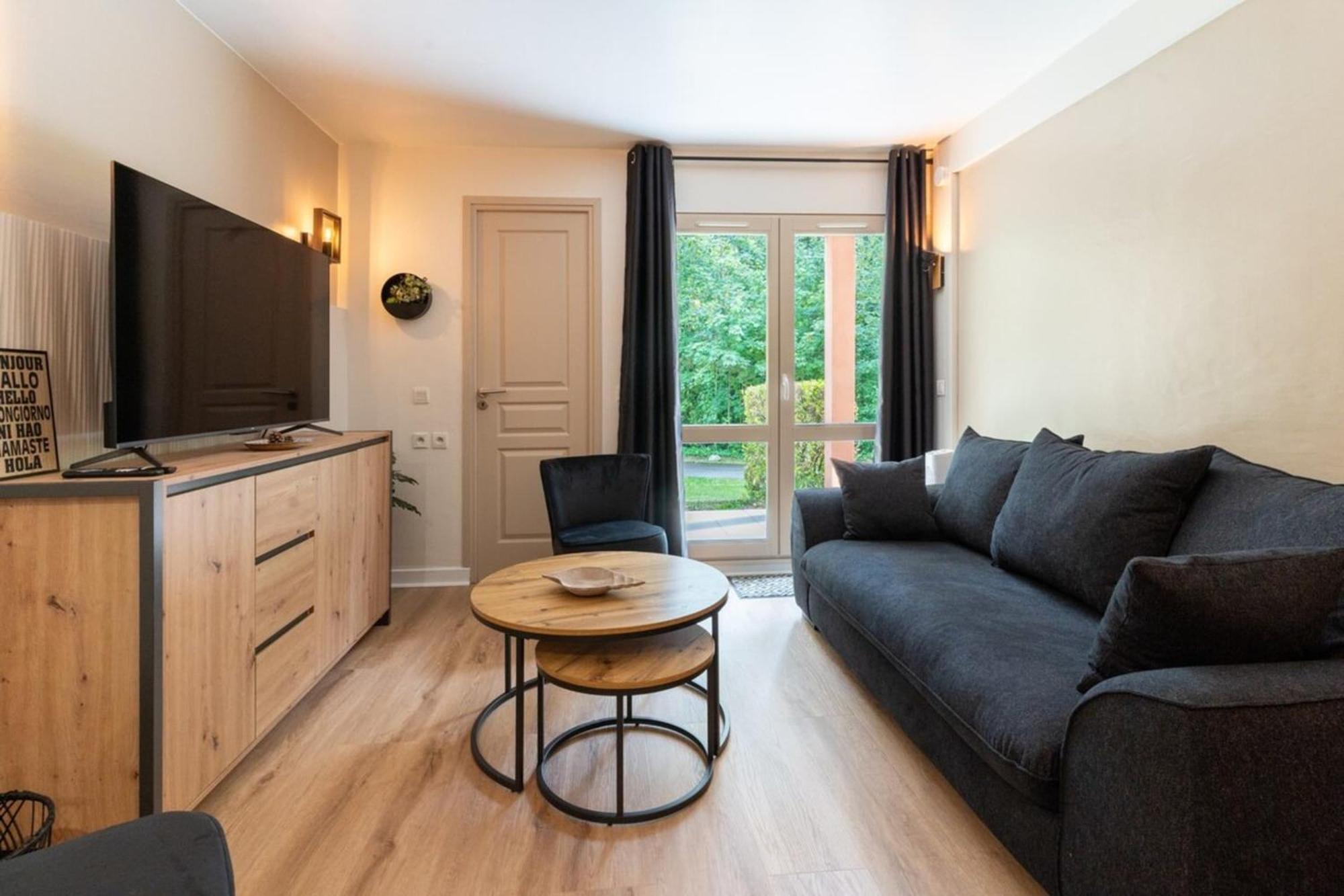 Beautiful Flat With Swimming Pool Tennis Court And Private Car Parking 09 Le Touquet Buitenkant foto